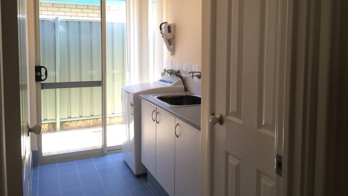 36 Saffron Loop, FALCON, WA 6210 AUS