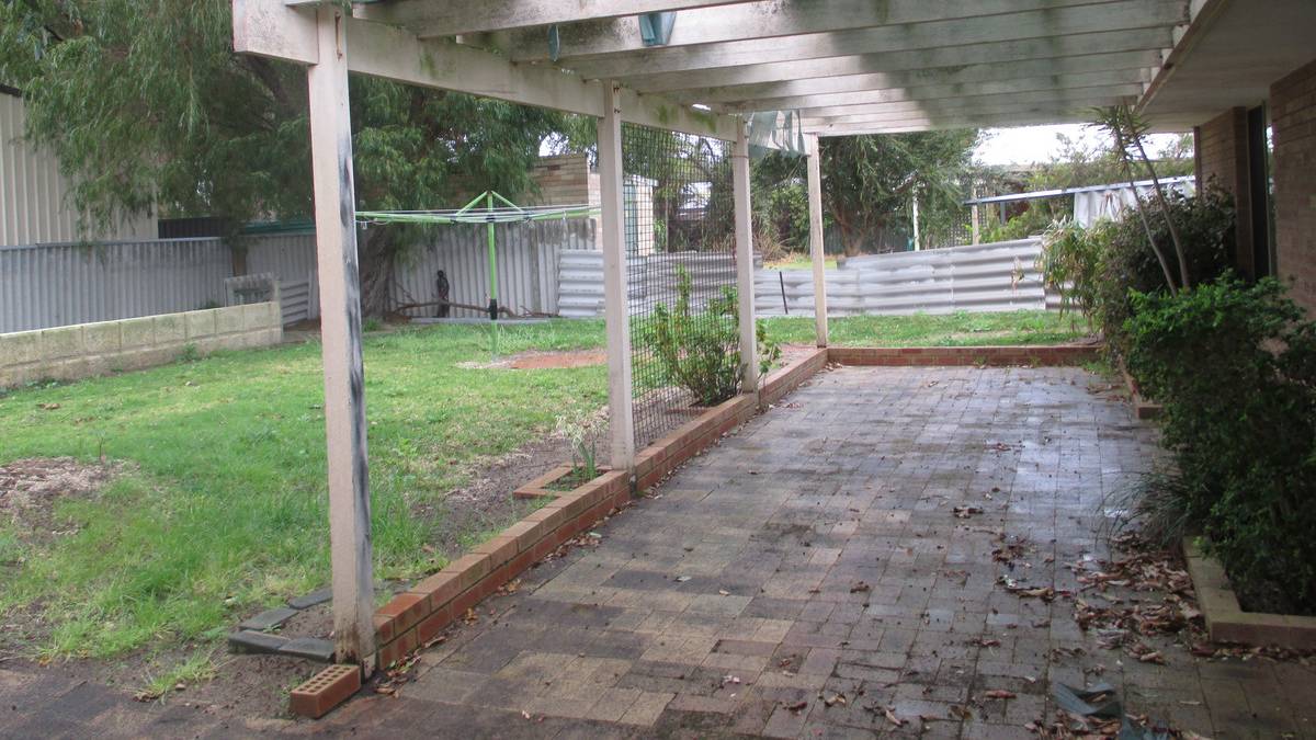 10 Windsor Way, FALCON, WA 6210 AUS