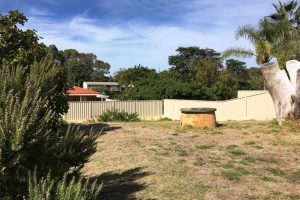 17 Tallas Road, SILVER SANDS, WA 6210 AUS