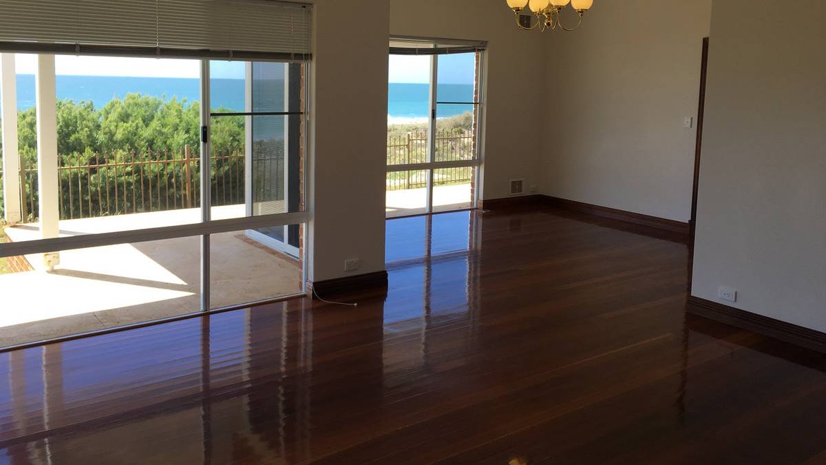 2 Barry Street, Mandurah, WA 6210 AUS