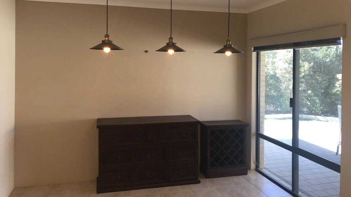 23 Kerkeri Heights, Lakelands, WA 6180 AUS