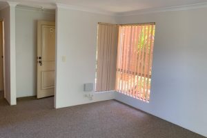 4/18 Henson Street, Mandurah, WA 6210 AUS