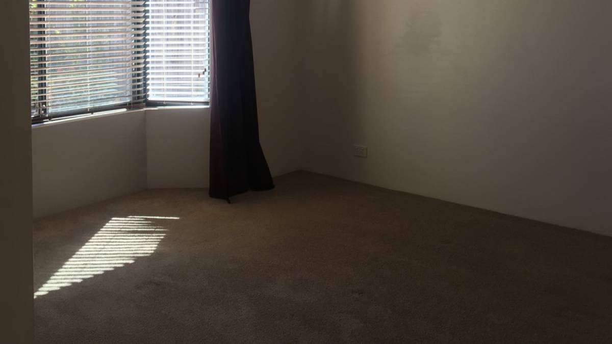 27 Marsdenia Road, HALLS HEAD, WA 6210 AUS