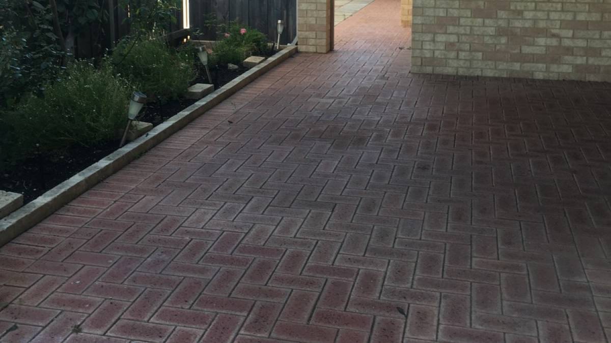 27 Marsdenia Road, HALLS HEAD, WA 6210 AUS