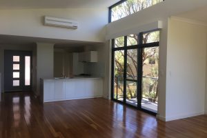 12 Golfers Retreat, Halls Head, WA 6210 AUS