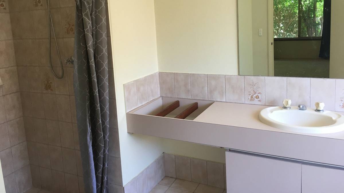 17 Hillway Street, Dawesville, WA 6211 AUS