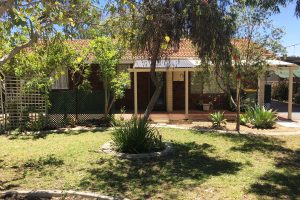 8 Clarise Street, Mandurah, WA 6210 AUS