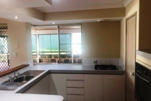 14 Satinash Retreat, Halls Head, WA 6210 AUS