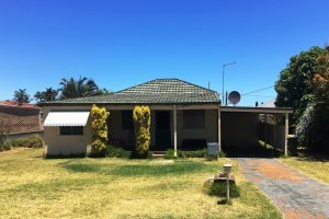 21 Kitchener Street, DUDLEY PARK, WA 6210 AUS
