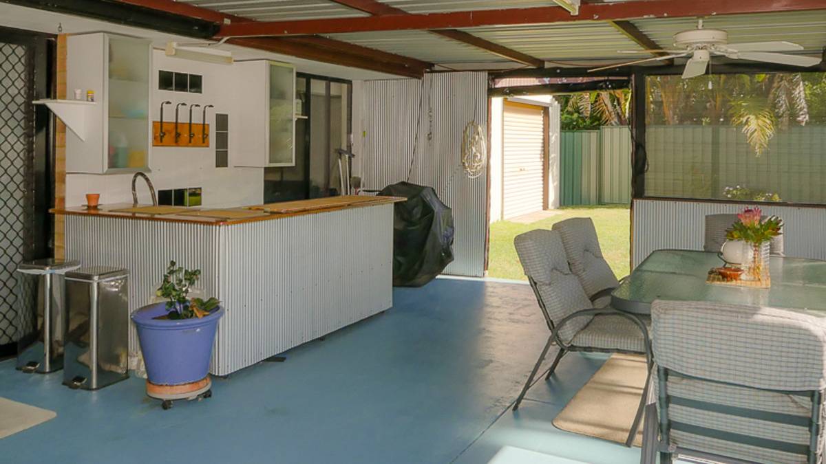 6 Allora Place, Dudley Park, WA 6210 AUS
