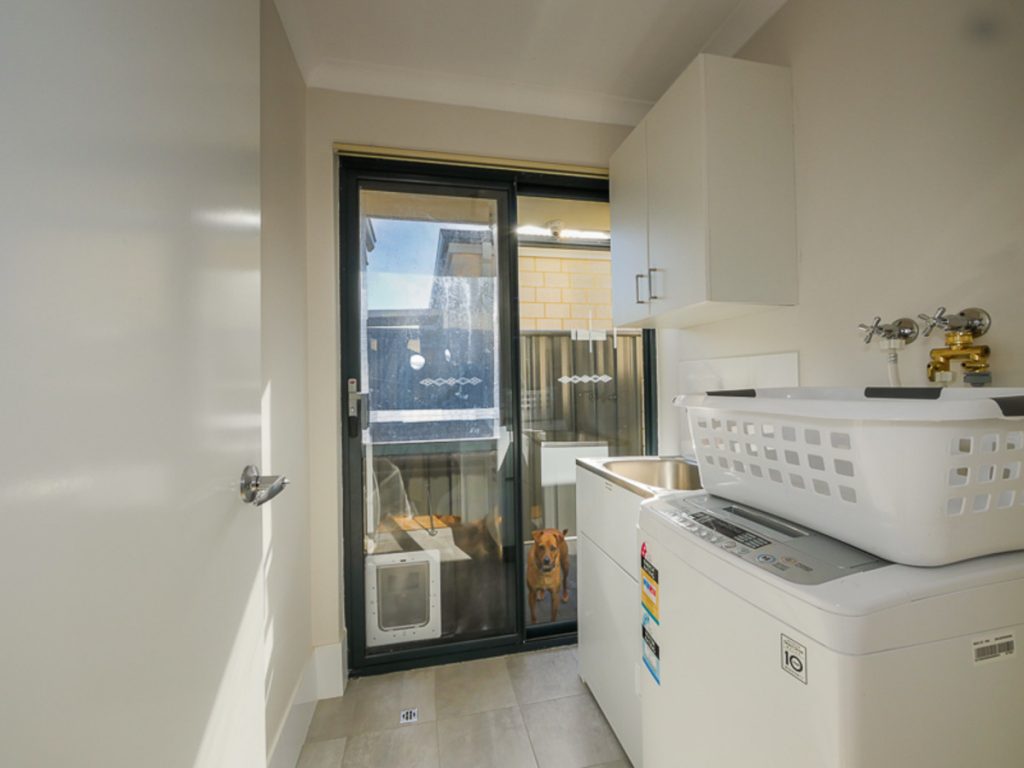 12 Rowan Way, Lakelands - Thumbnail 6