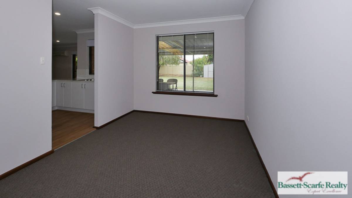 1 Blythwood Street, Dudley Park, WA 6210 AUS