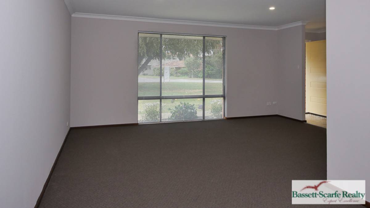 1 Blythwood Street, Dudley Park, WA 6210 AUS