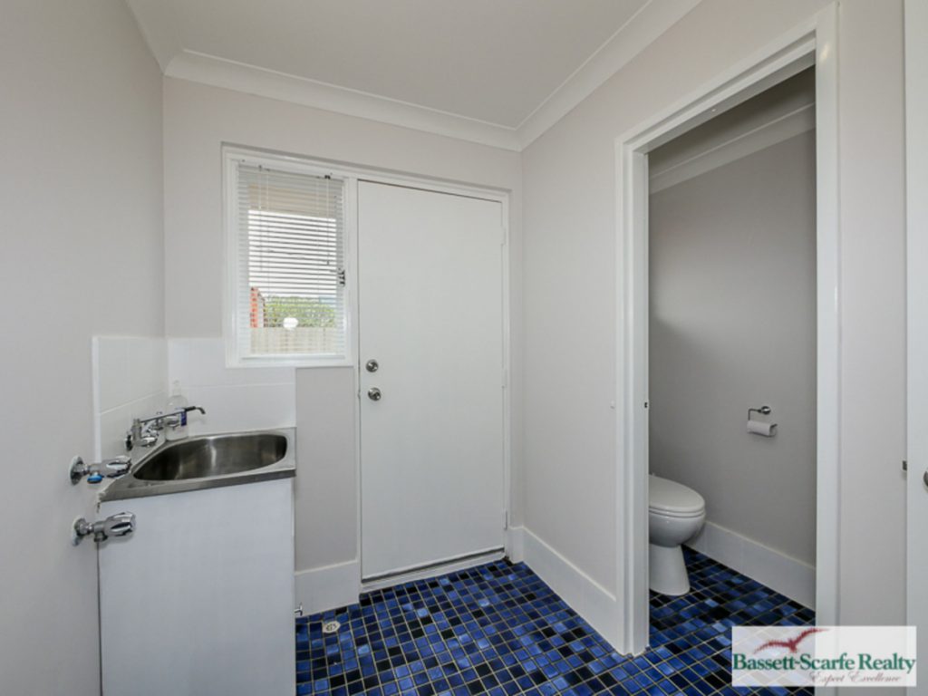 1 Blythwood Street, Dudley Park - Thumbnail 8