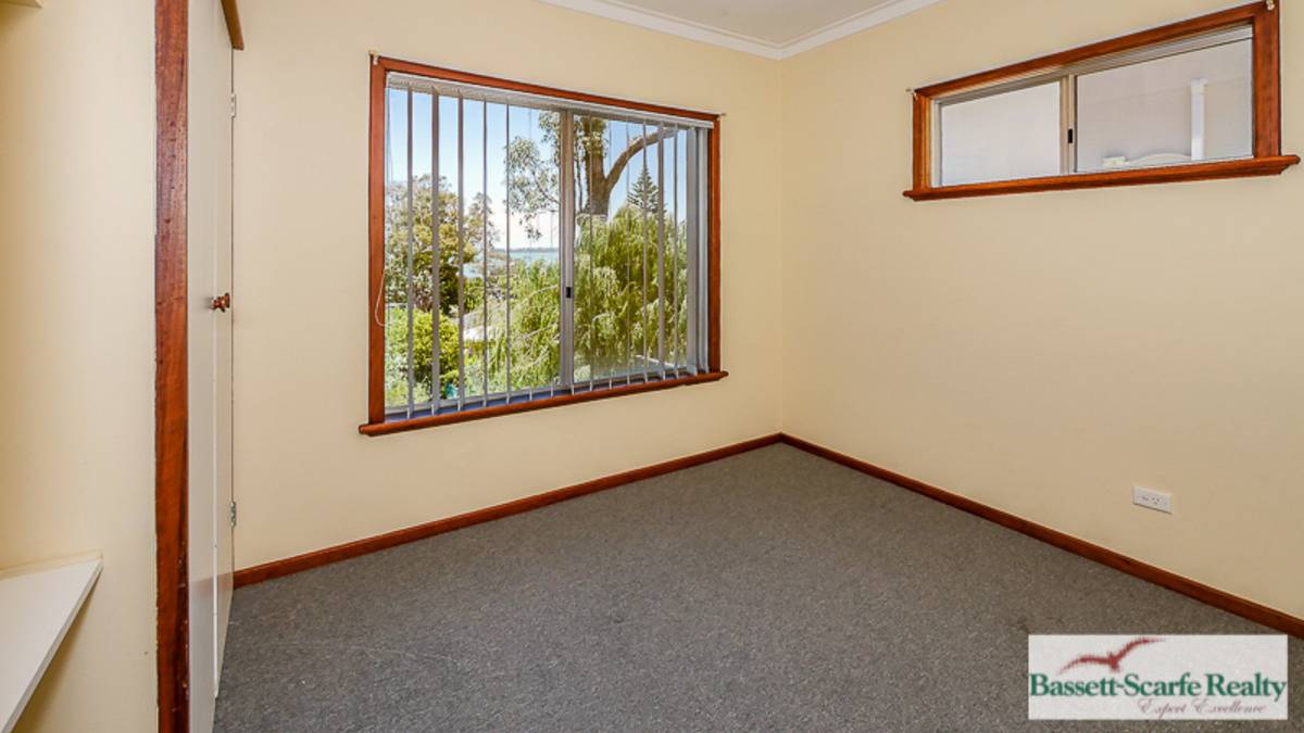 4 Tara Street, Dawesville, WA 6211 AUS