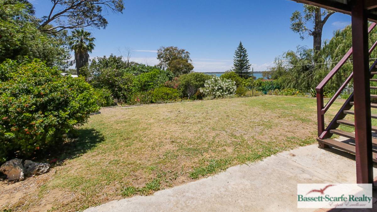 4 Tara Street, Dawesville, WA 6211 AUS