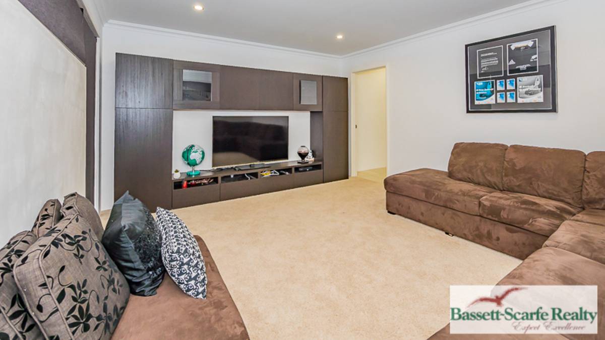 38 Lookout Vista, Singleton, WA 6175 AUS