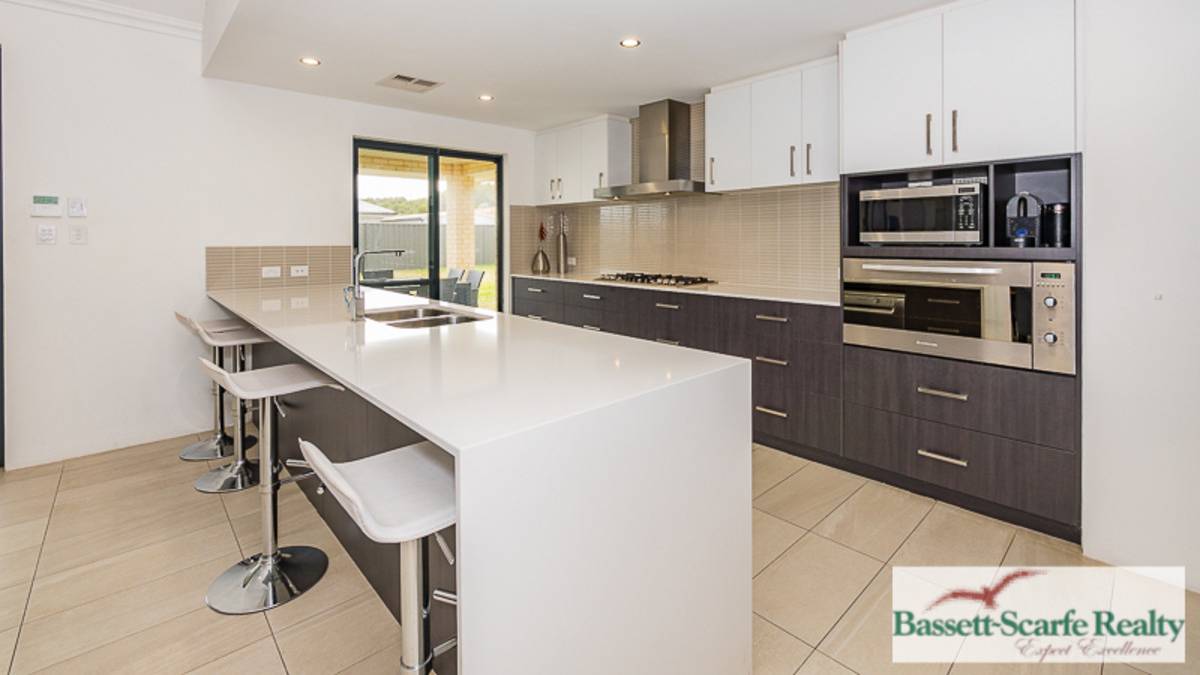 38 Lookout Vista, Singleton, WA 6175 AUS