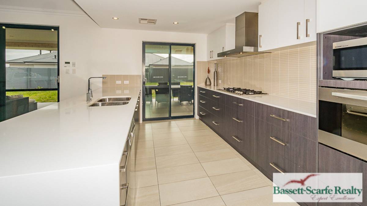 38 Lookout Vista, Singleton, WA 6175 AUS