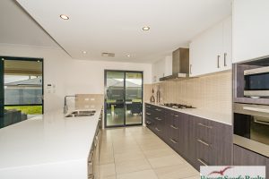 38 Lookout Vista, Singleton, WA 6175 AUS
