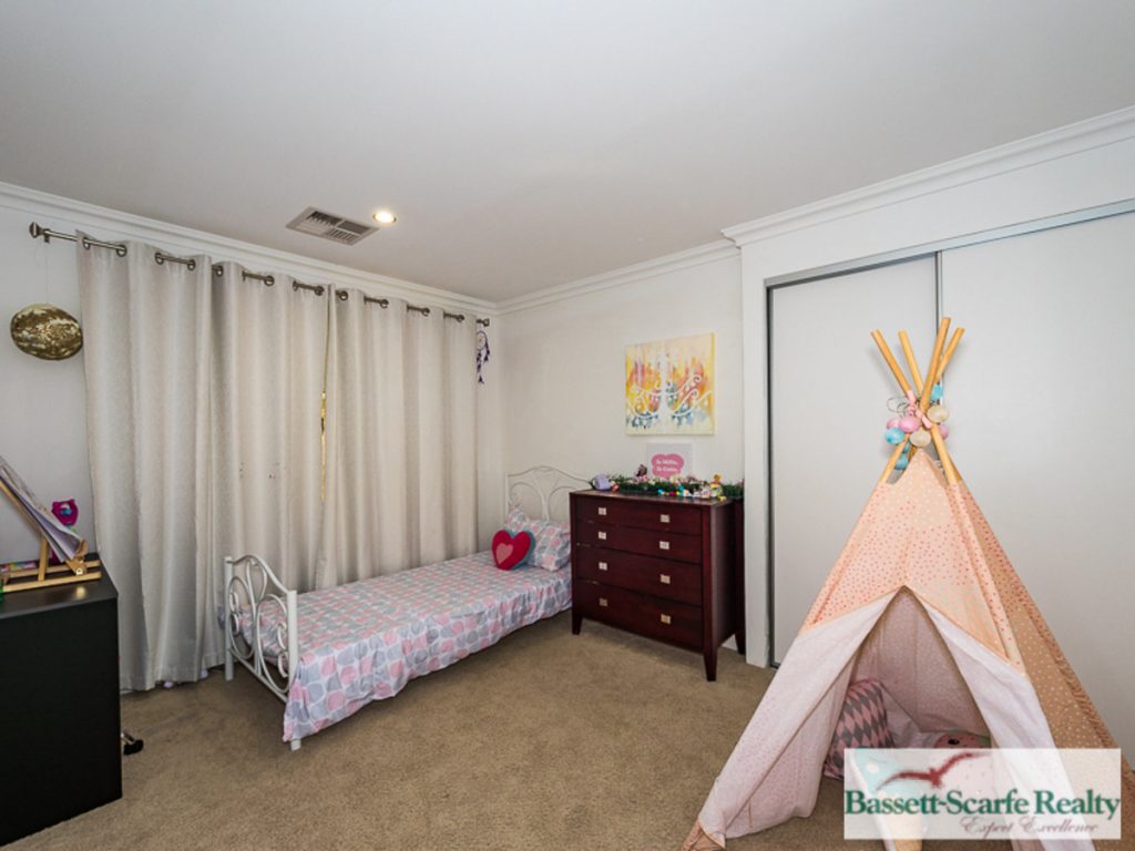 38 Lookout Vista, Singleton - Thumbnail 3