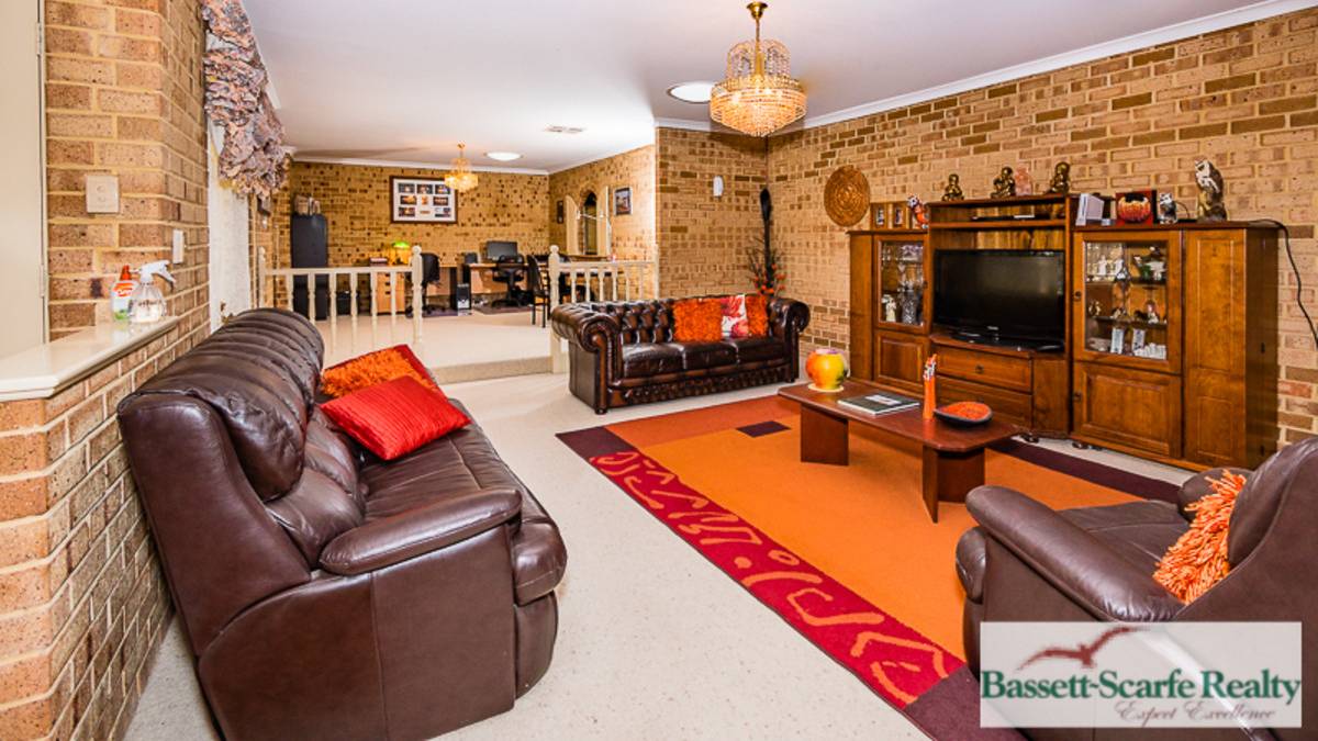 64 Victoria Circle, Greenfields, WA 6210 AUS