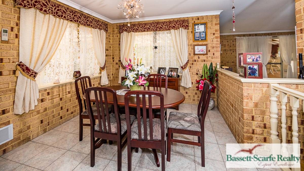 64 Victoria Circle, Greenfields, WA 6210 AUS
