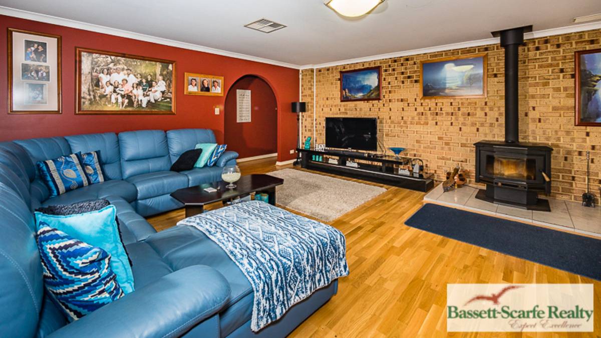 64 Victoria Circle, Greenfields, WA 6210 AUS