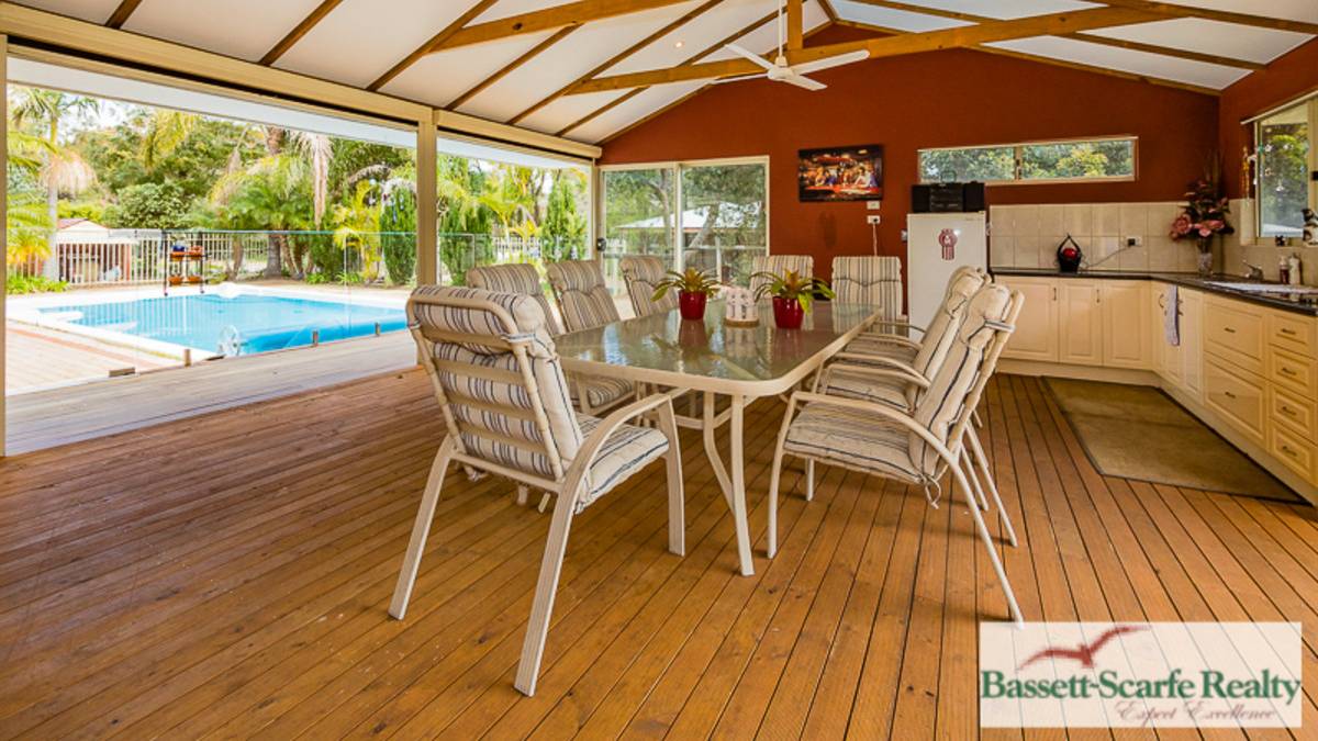 64 Victoria Circle, Greenfields, WA 6210 AUS