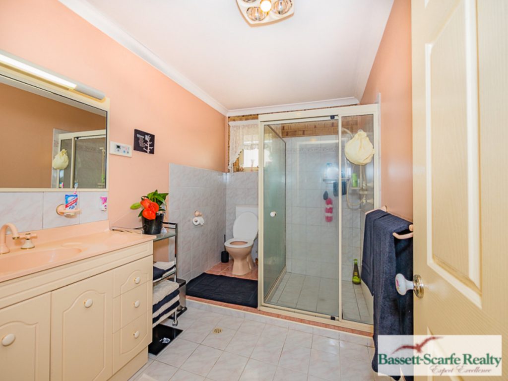 64 Victoria Circle, Greenfields - Thumbnail 5