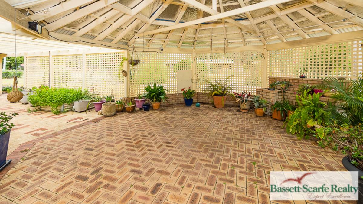 64 Victoria Circle, Greenfields, WA 6210 AUS