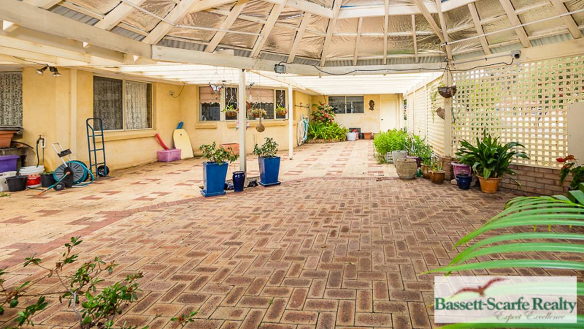 64 Victoria Circle, Greenfields, WA 6210 AUS