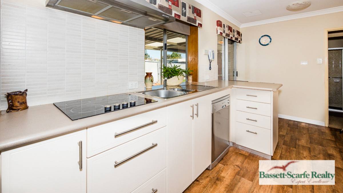 31 Hickman Road, Silver Sands, WA 6210 AUS