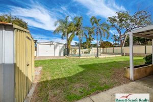 8 Tennyson Avenue, Halls Head, WA 6210 AUS