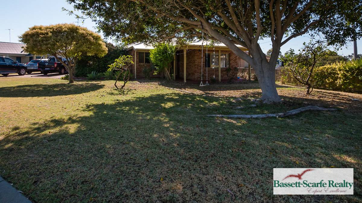 2 Woolah Place, South Yunderup, WA 6208 AUS