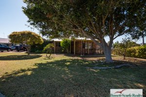 2 Woolah Place, South Yunderup, WA 6208 AUS
