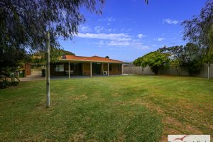 1 Blythwood Street, Dudley Park, WA 6210 AUS