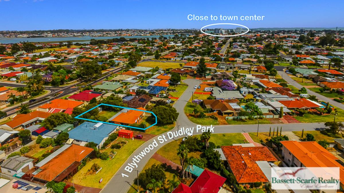 1 Blythwood Street, Dudley Park, WA 6210 AUS