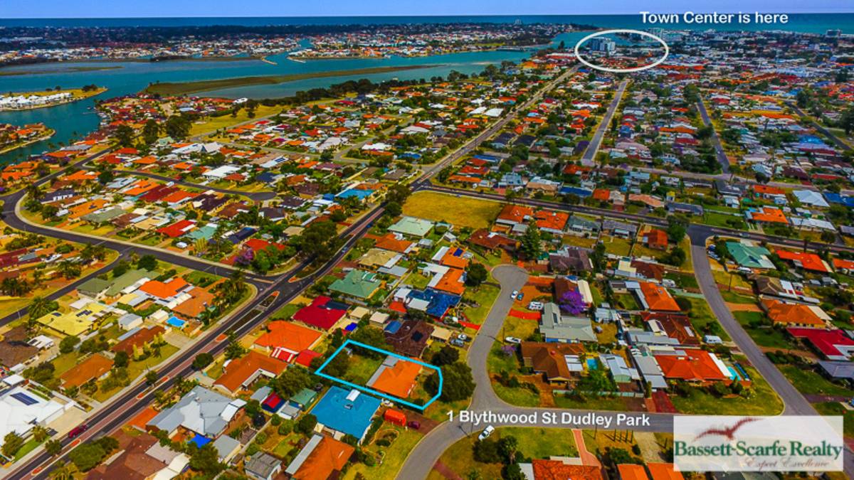 1 Blythwood Street, Dudley Park, WA 6210 AUS