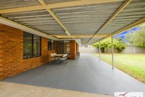 1 Blythwood Street, Dudley Park, WA 6210 AUS