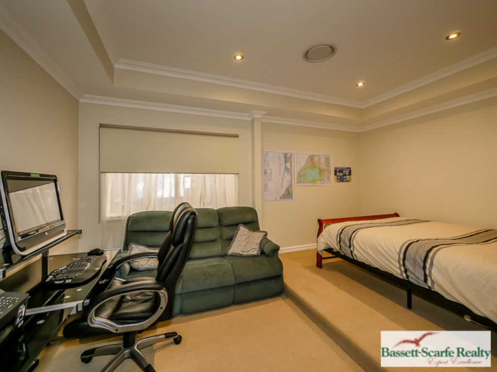 229 Stacey Rise, Lake Clifton - Thumbnail 4
