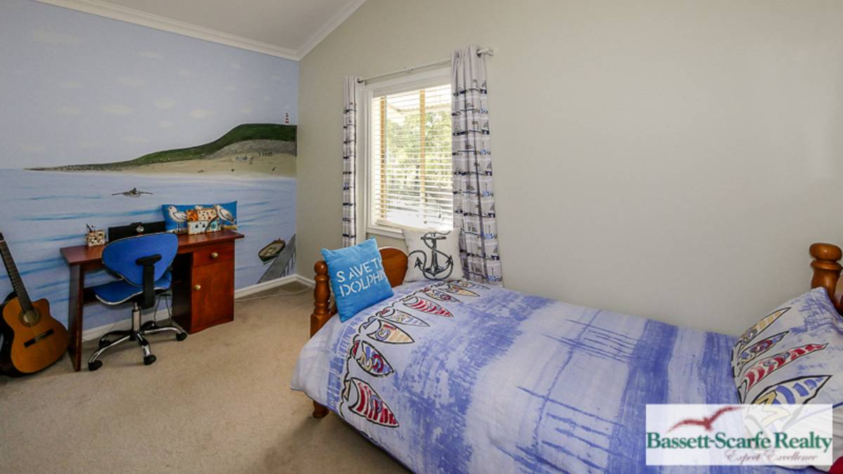 229 Stacey Rise, Lake Clifton, WA 6215 AUS