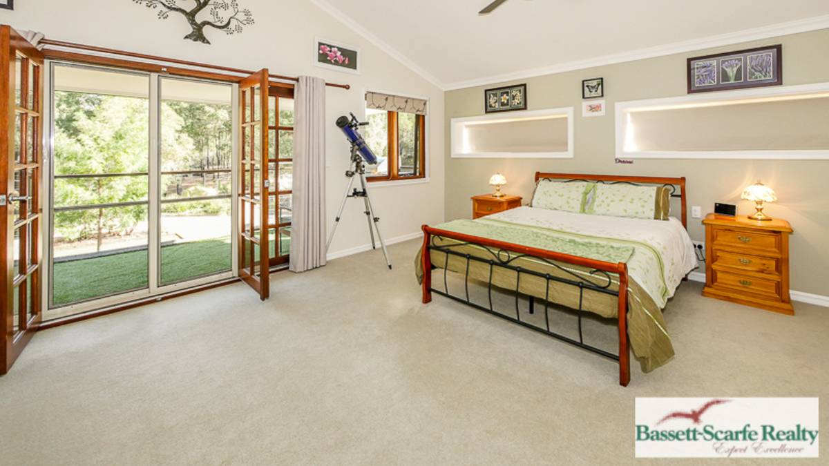 229 Stacey Rise, Lake Clifton, WA 6215 AUS