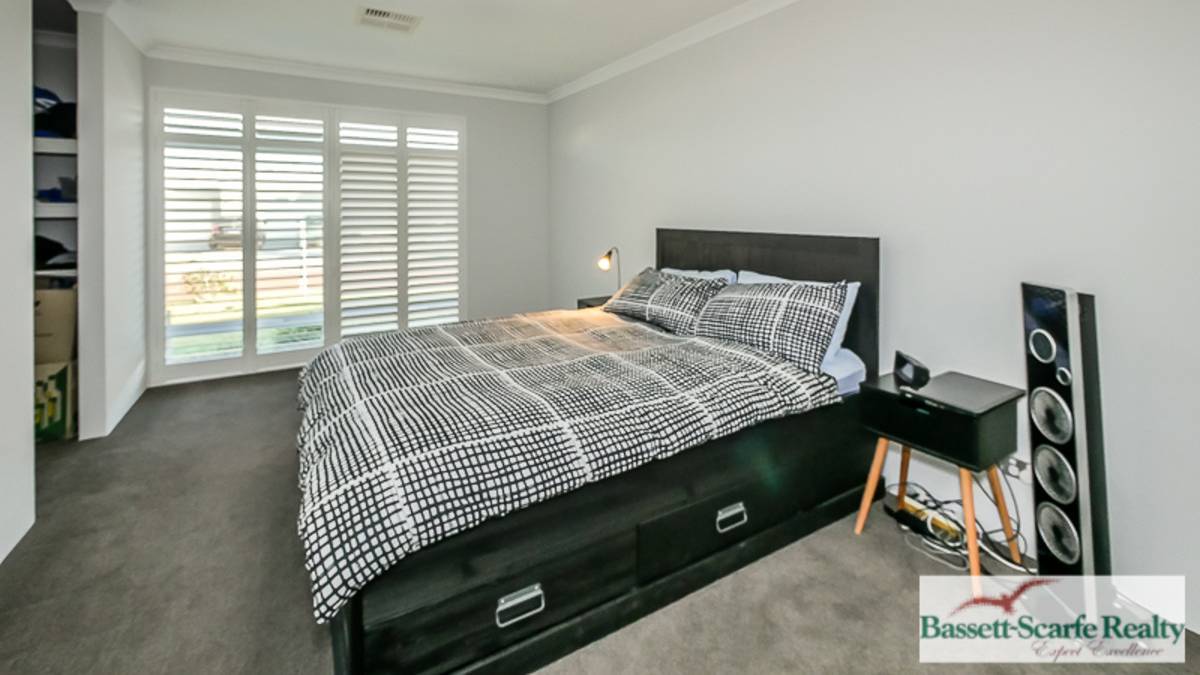 7 Drummore Vista, Madora Bay, WA 6210 AUS