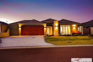 7 Drummore Vista, Madora Bay, WA 6210 AUS