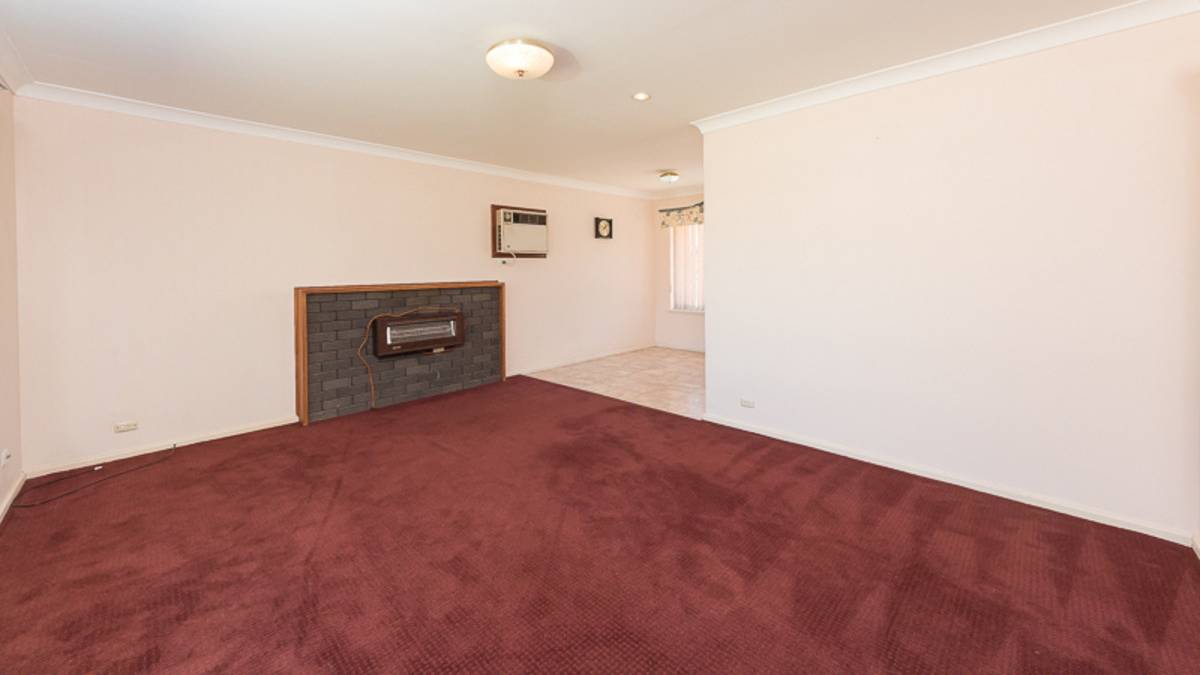 14 McKerracher Street, Dudley Park, WA 6210 AUS