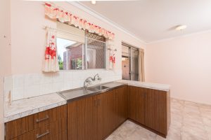14 McKerracher Street, Dudley Park, WA 6210 AUS