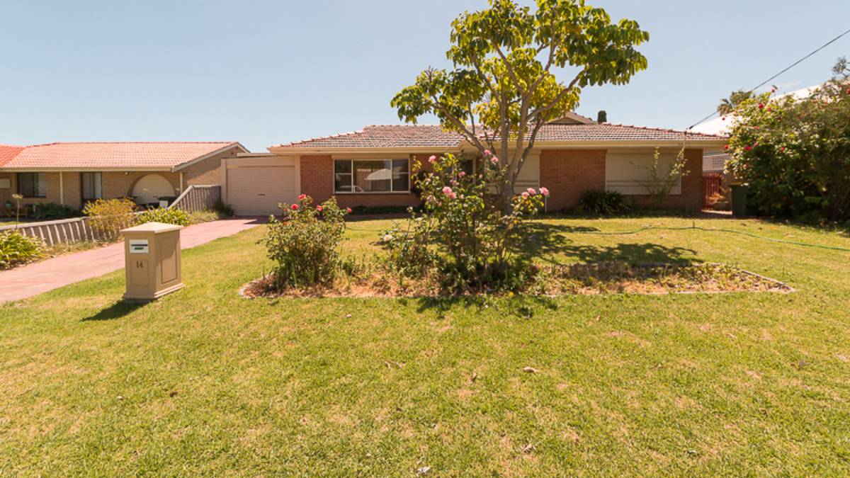14 McKerracher Street, Dudley Park, WA 6210 AUS