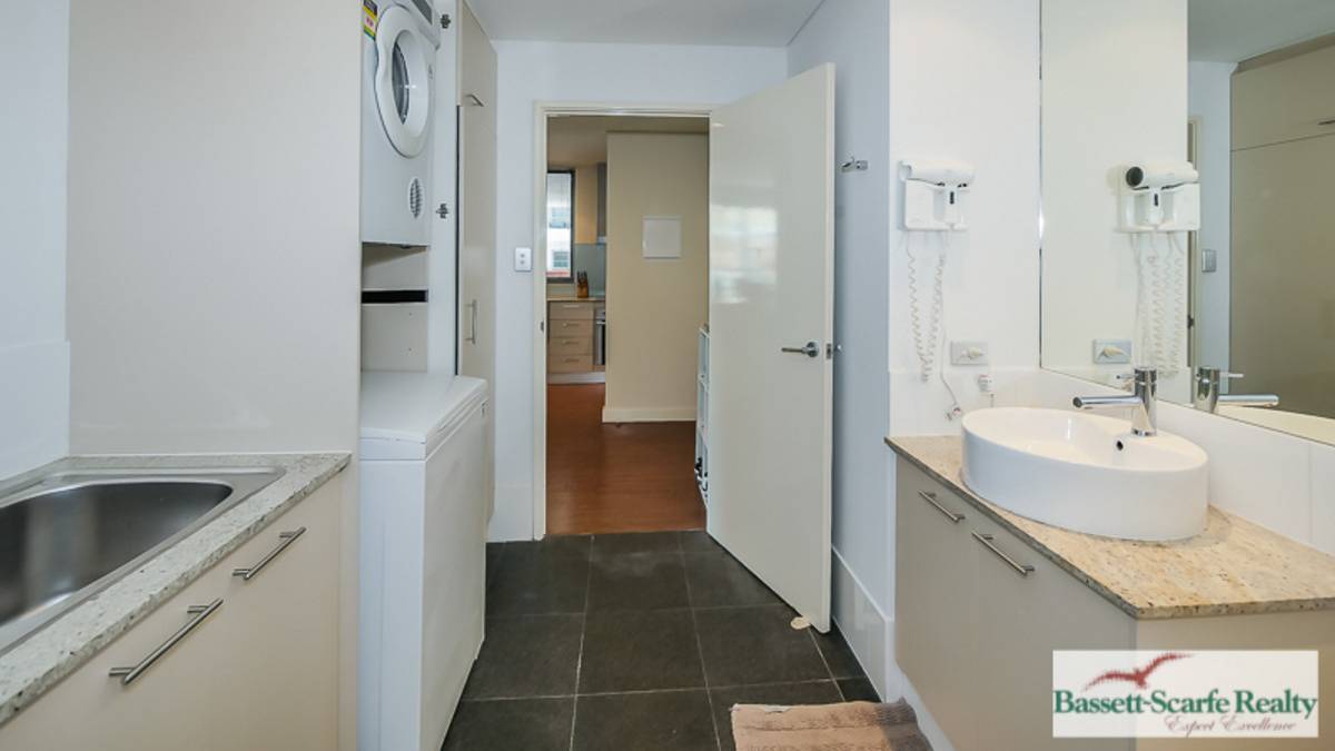 92/16 Dolphin Drive, Mandurah, WA 6210 AUS