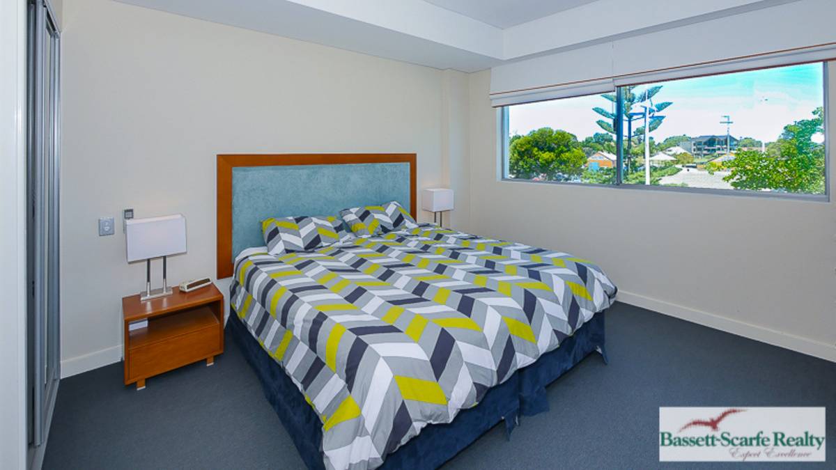 92/16 Dolphin Drive, Mandurah, WA 6210 AUS